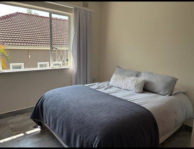 2 BEDROOM APARTMENT FOR SALE IN ESSENWOOD